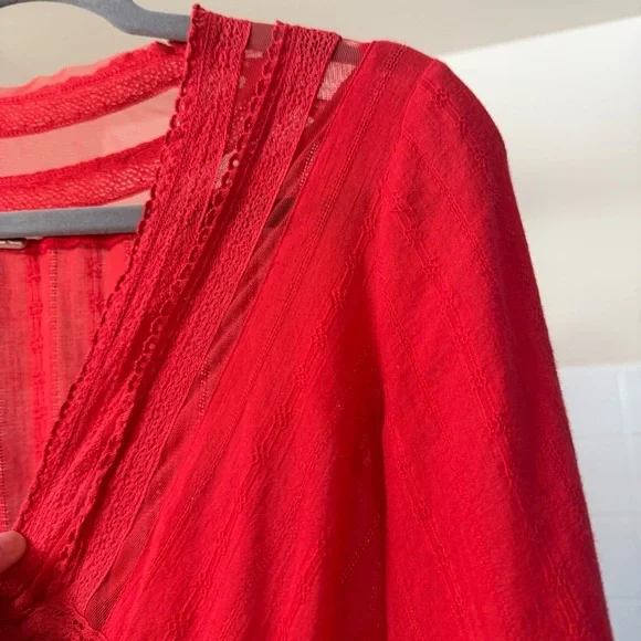 Sold Free People Cotton Lace Longe sleeve cover blouse Red Top - Picture 3 of 9